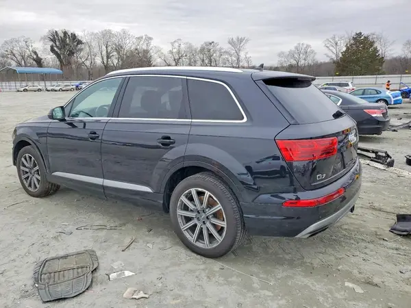 WA1LAAF78HD050969 2017 AUDI Q7 - Image 2