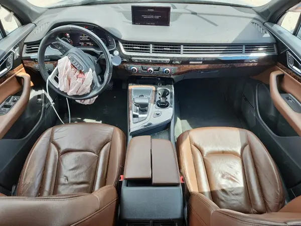 WA1LAAF78HD051149 2017 AUDI Q7 - Image 8