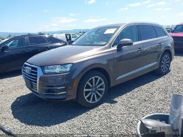 WA1LAAF78HD053483 2017 AUDI Q7 - Image 2