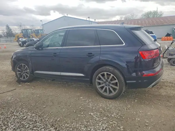 WA1LAAF78HD055573 2017 AUDI Q7 - Image 2