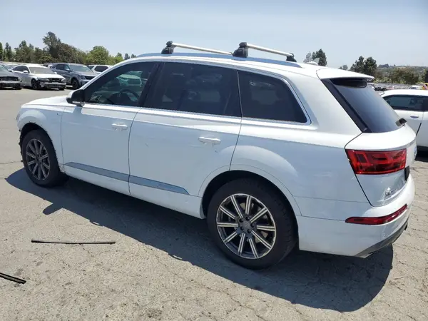 WA1LAAF78HD056870 2017 AUDI Q7 - Image 2