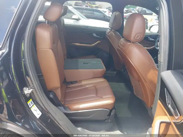 WA1LAAF78HD059929 2017 AUDI Q7 - Image 8