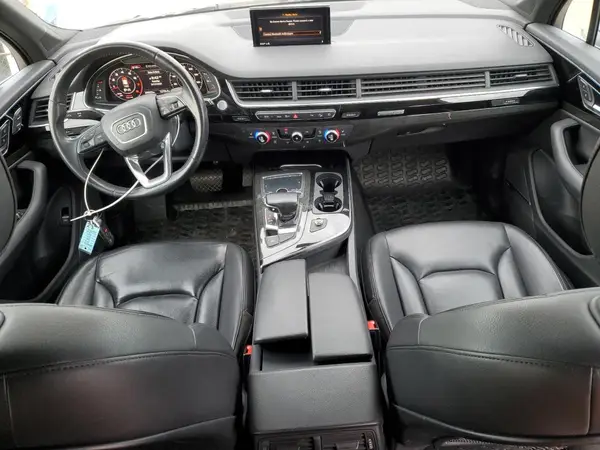 WA1LAAF78JD008596 2018 AUDI Q7 - Image 8
