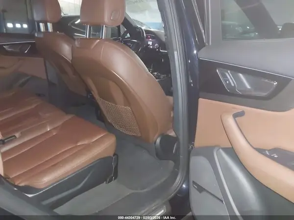 WA1LAAF78JD012387 2018 AUDI Q7 - Image 8