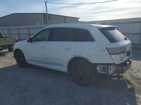 WA1LAAF78JD019243 2018 AUDI Q7 - Image 2