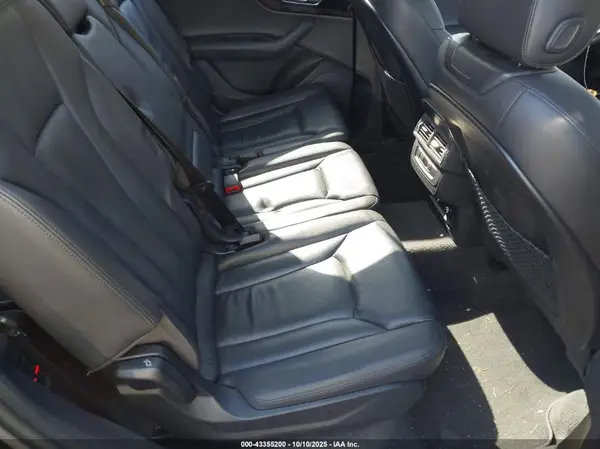 WA1LAAF78JD035393 2018 AUDI Q7 - Image 8