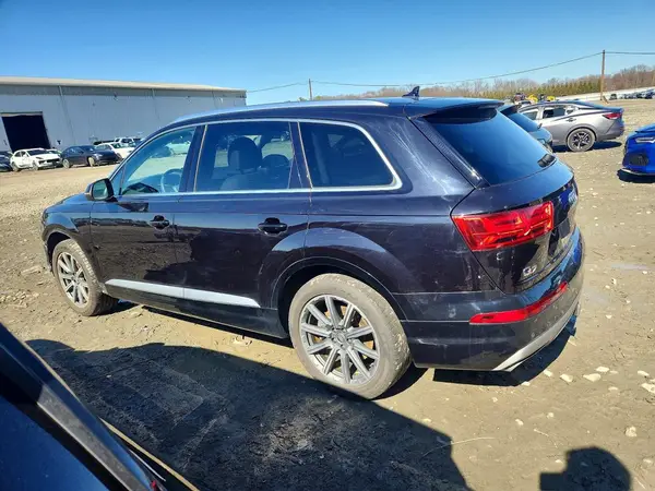 WA1LAAF78JD037032 2018 AUDI Q7 - Image 2