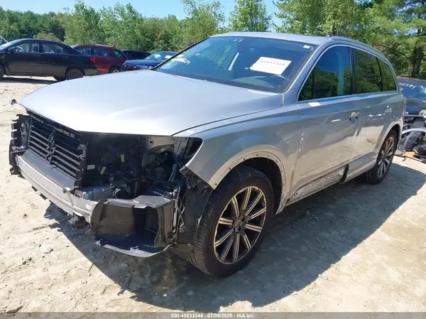 WA1LAAF78JD037872 2018 AUDI Q7 - Image 2