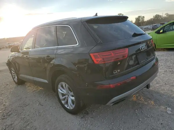 WA1LAAF78JD038150 2018 AUDI Q7 - Image 2