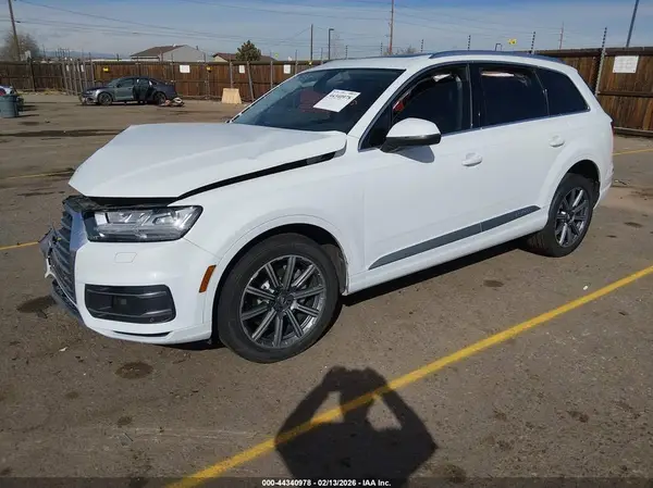 WA1LAAF78JD039346 2018 AUDI Q7 - Image 2