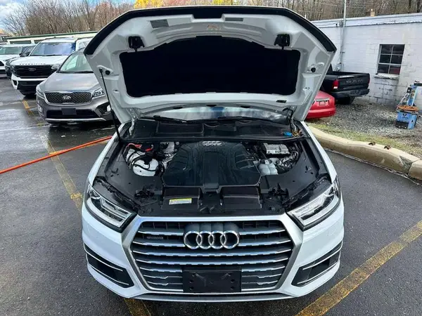 WA1LAAF78JD045051 2018 AUDI Q7 - Image 8