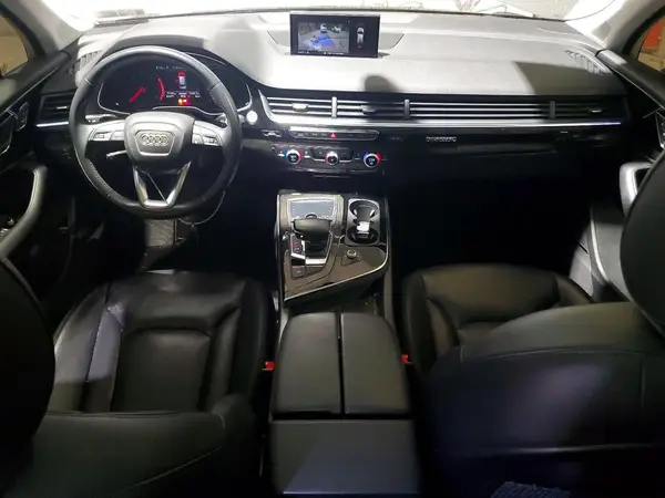 WA1LAAF78JD046426 2018 AUDI Q7 - Image 8