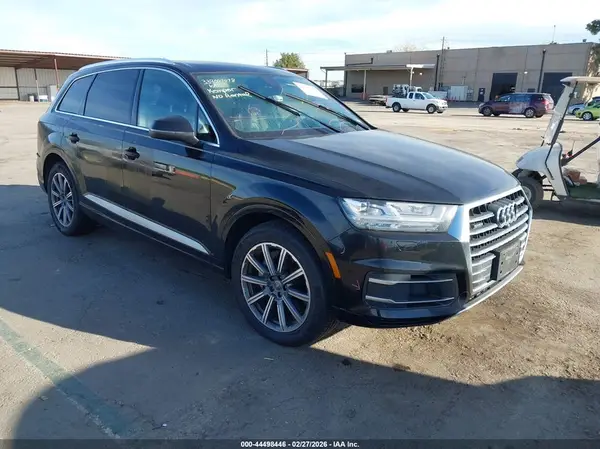 WA1LAAF78JD048807 2018 AUDI Q7 - Image 1