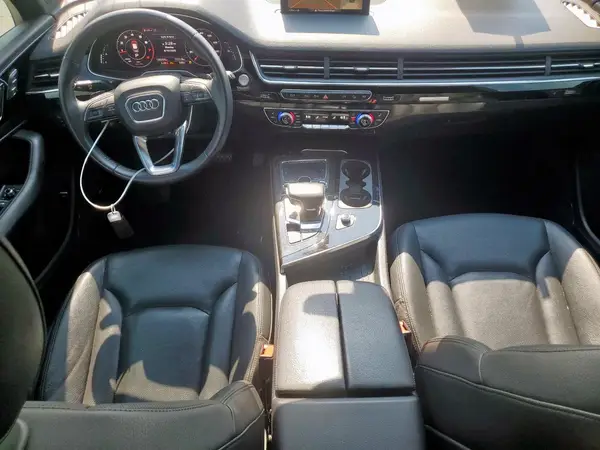 WA1LAAF78JD052338 2018 AUDI Q7 - Image 8