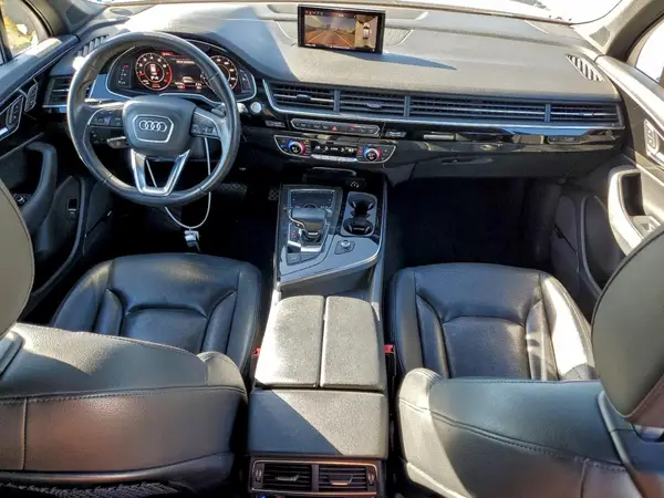 WA1LAAF78JD054087 2018 AUDI Q7 - Image 8