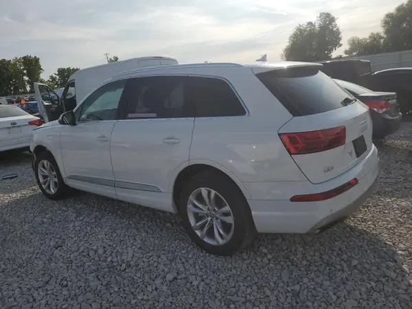 WA1LAAF78KD004789 2019 AUDI Q7 - Image 2