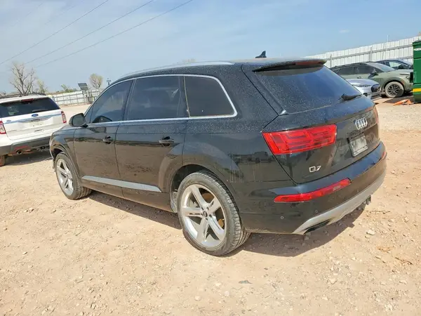 WA1LAAF78KD010026 2019 AUDI Q7 - Image 2