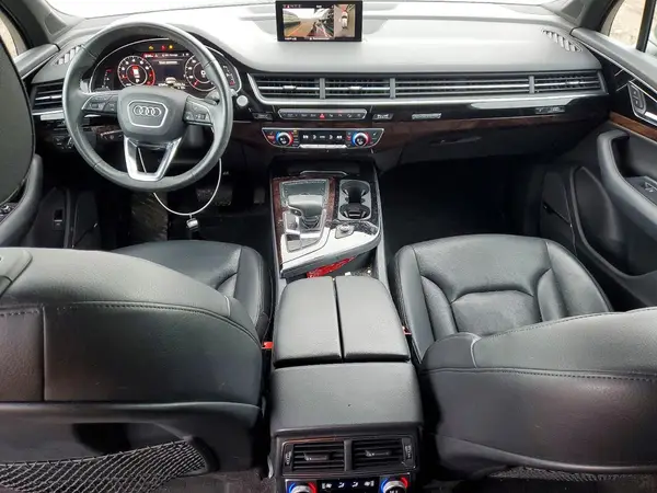WA1LAAF78KD010060 2019 AUDI Q7 - Image 8