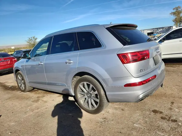 WA1LAAF78KD013508 2019 AUDI Q7 - Image 2