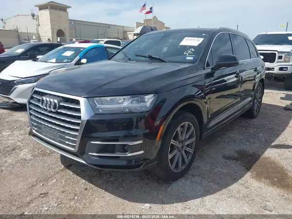 WA1LAAF78KD016537 2019 AUDI Q7 - Image 2