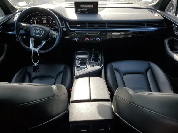 WA1LAAF78KD040420 2019 AUDI Q7 - Image 8