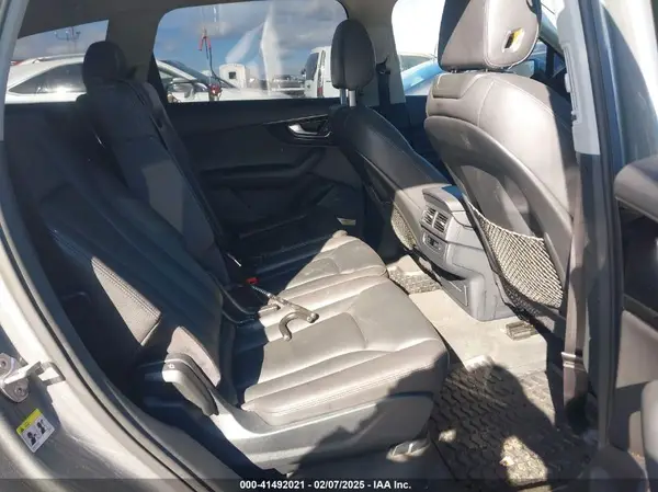 WA1LAAF79HD004342 2017 AUDI Q7 - Image 8