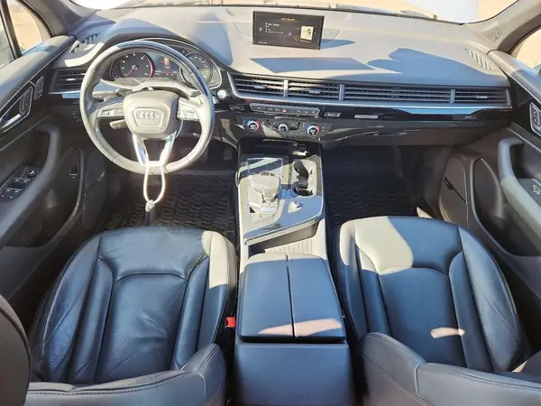 WA1LAAF79HD007130 2017 AUDI Q7 - Image 8
