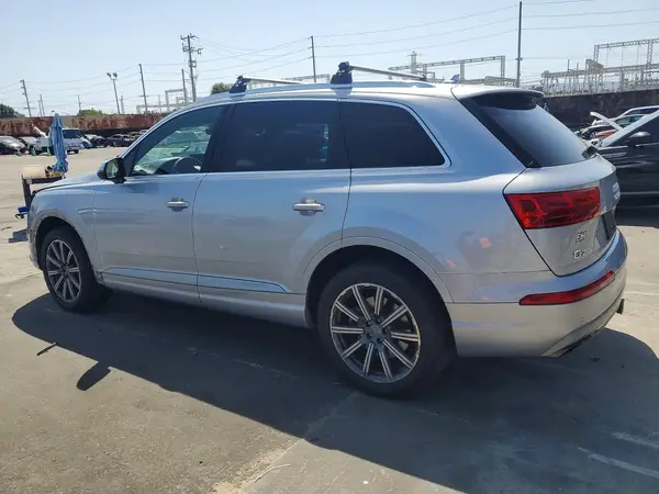 WA1LAAF79HD011128 2017 AUDI Q7 - Image 2