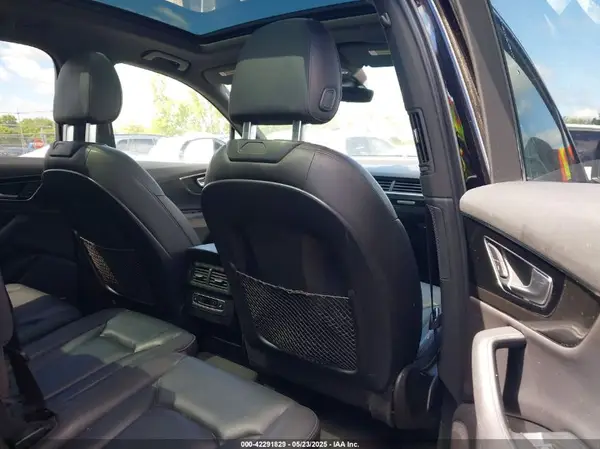 WA1LAAF79HD017057 2017 AUDI Q7 - Image 8