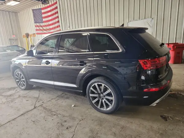 WA1LAAF79HD019326 2017 AUDI Q7 - Image 2