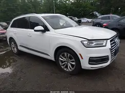 WA1LAAF79HD019438 2017 AUDI Q7