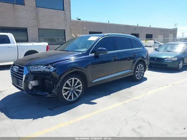 WA1LAAF79HD019651 2017 AUDI Q7 - Image 2