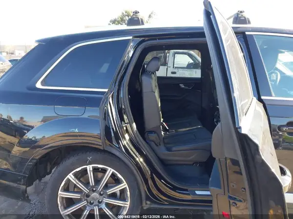 WA1LAAF79HD024249 2017 AUDI Q7 - Image 8