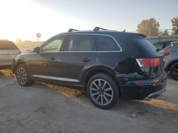 WA1LAAF79HD025479 2017 AUDI Q7 - Image 2