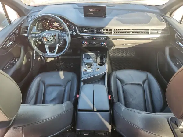 WA1LAAF79HD030021 2017 AUDI Q7 - Image 8