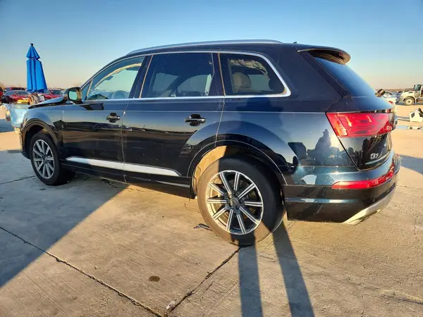 WA1LAAF79HD033503 2017 AUDI Q7 - Image 2