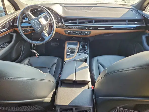 WA1LAAF79HD037034 2017 AUDI Q7 - Image 8