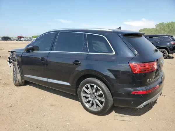 WA1LAAF79HD037843 2017 AUDI Q7 - Image 2