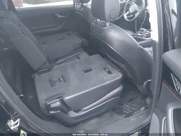 WA1LAAF79HD041374 2017 AUDI Q7 - Image 8
