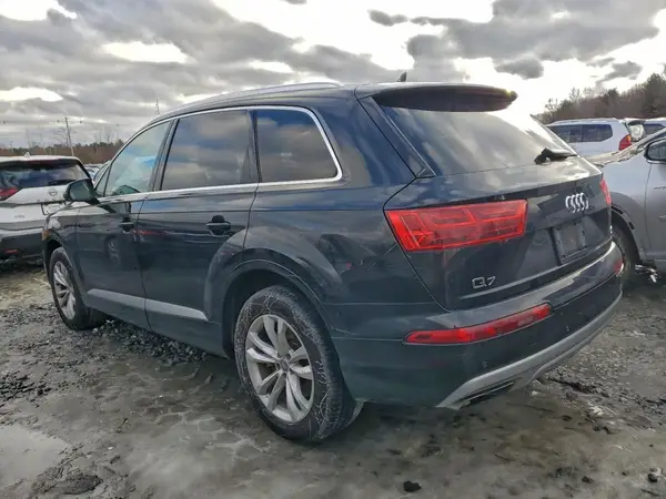 WA1LAAF79HD043397 2017 AUDI Q7 - Image 2