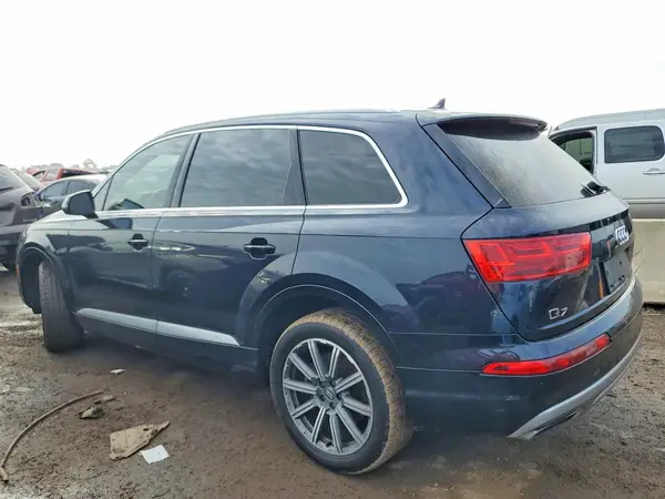 WA1LAAF79HD051161 2017 AUDI Q7 - Image 2