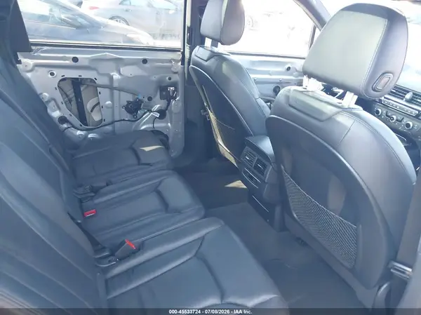 WA1LAAF79HD052066 2017 AUDI Q7 - Image 8