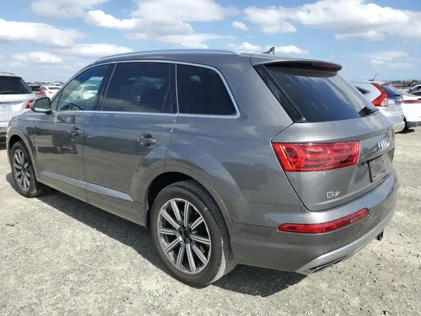 WA1LAAF79HD056490 2017 AUDI Q7 - Image 2