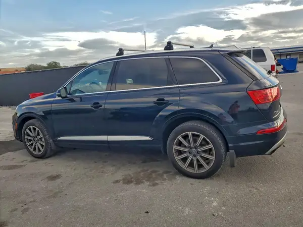WA1LAAF79JD002516 2018 AUDI Q7 - Image 2