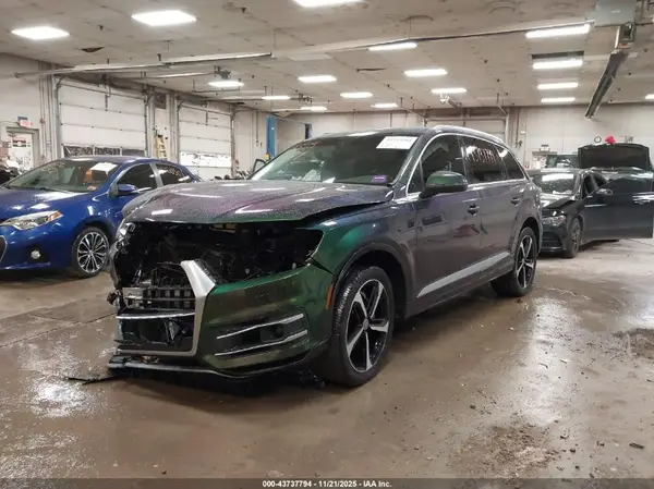 WA1LAAF79JD004248 2018 AUDI Q7 - Image 2