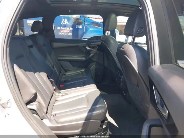 WA1LAAF79JD007246 2018 AUDI Q7 - Image 8