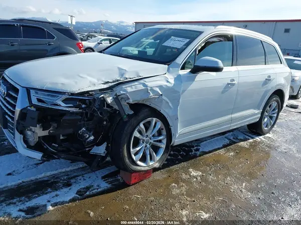 WA1LAAF79JD007585 2018 AUDI Q7 - Image 2