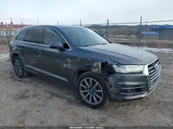 WA1LAAF79JD032809 2018 AUDI Q7