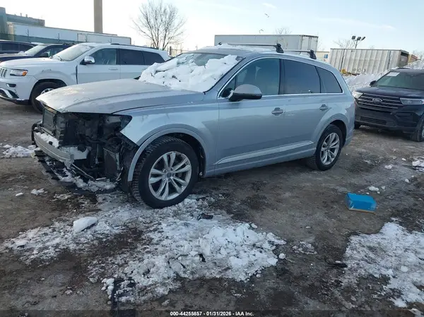 WA1LAAF79JD043180 2018 AUDI Q7 - Image 2