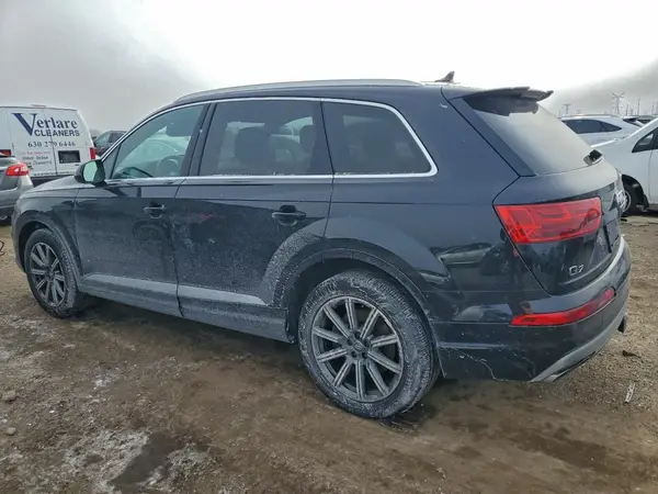 WA1LAAF79JD052459 2018 AUDI Q7 - Image 2